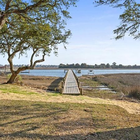 Villa Dolphin Cove - Whole Waterfront House With Dock Ocean Isle Beach Exterior foto