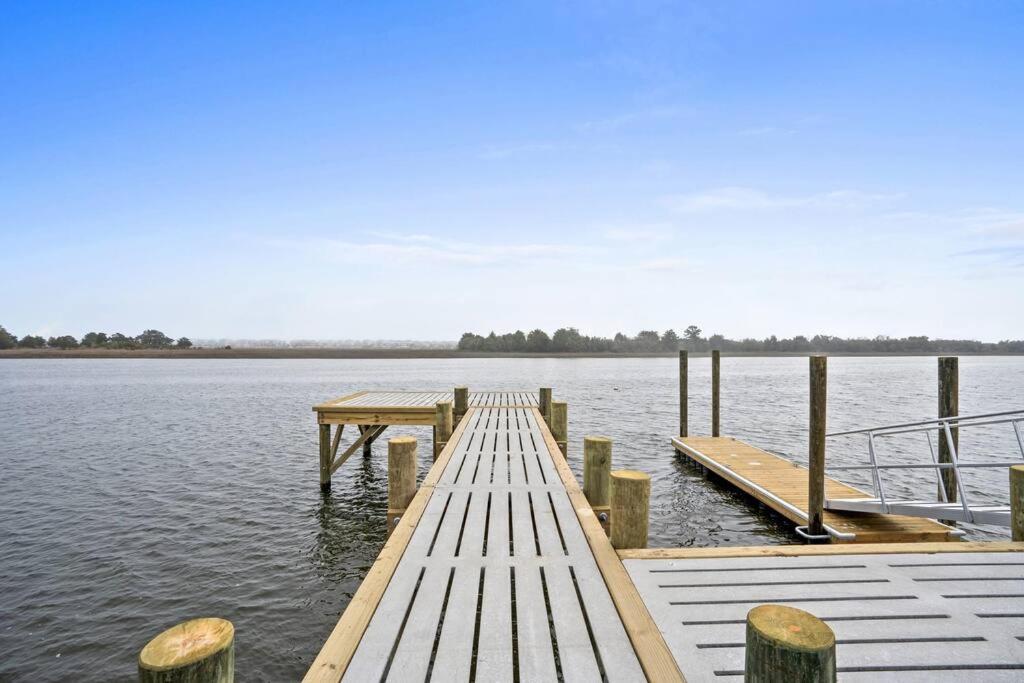 Villa Dolphin Cove - Whole Waterfront House With Dock Ocean Isle Beach Exterior foto