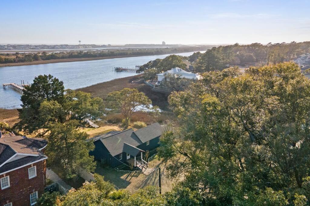 Villa Dolphin Cove - Whole Waterfront House With Dock Ocean Isle Beach Exterior foto