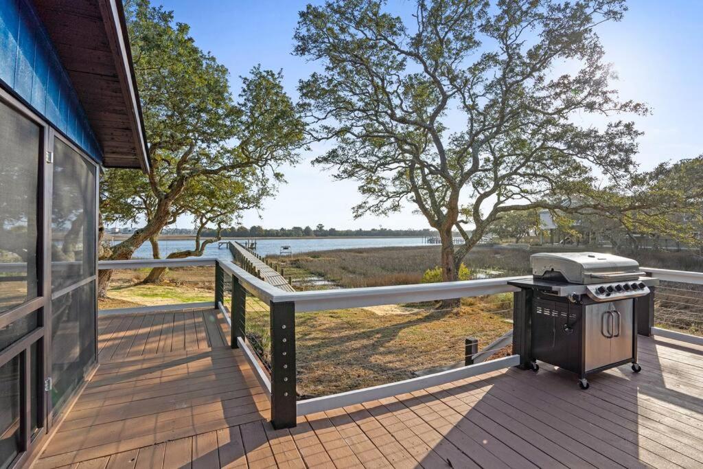 Villa Dolphin Cove - Whole Waterfront House With Dock Ocean Isle Beach Exterior foto